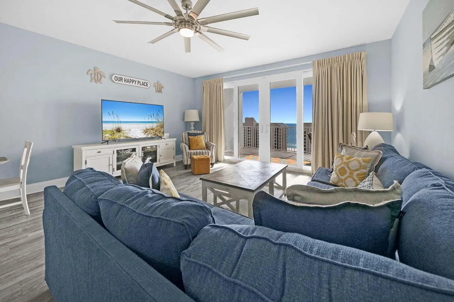 Laketown Wharf 1120 By Emerald Coast Retreats Panama City Beach Nyaraló