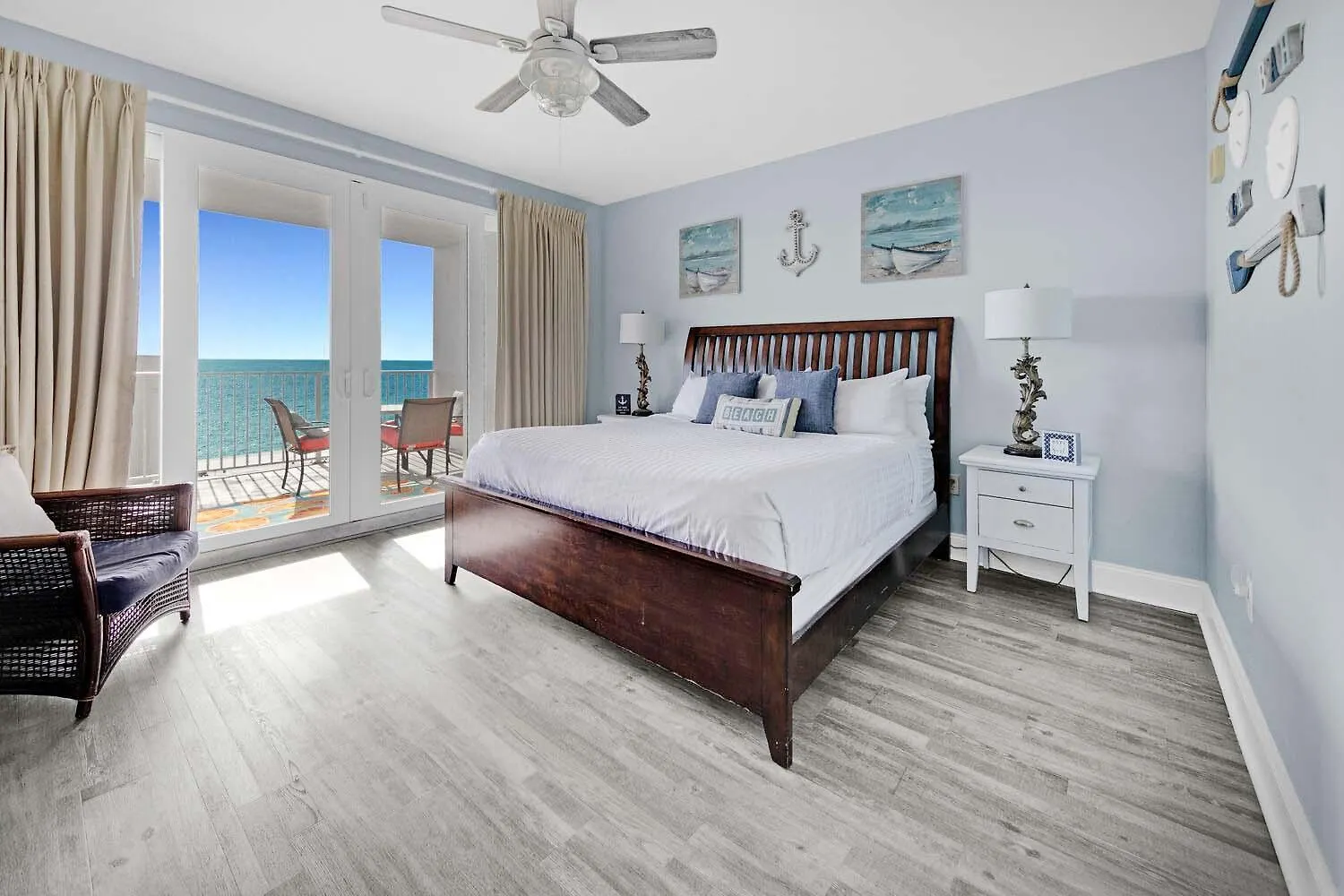 Laketown Wharf 1120 By Emerald Coast Retreats Panama City Beach Nyaraló